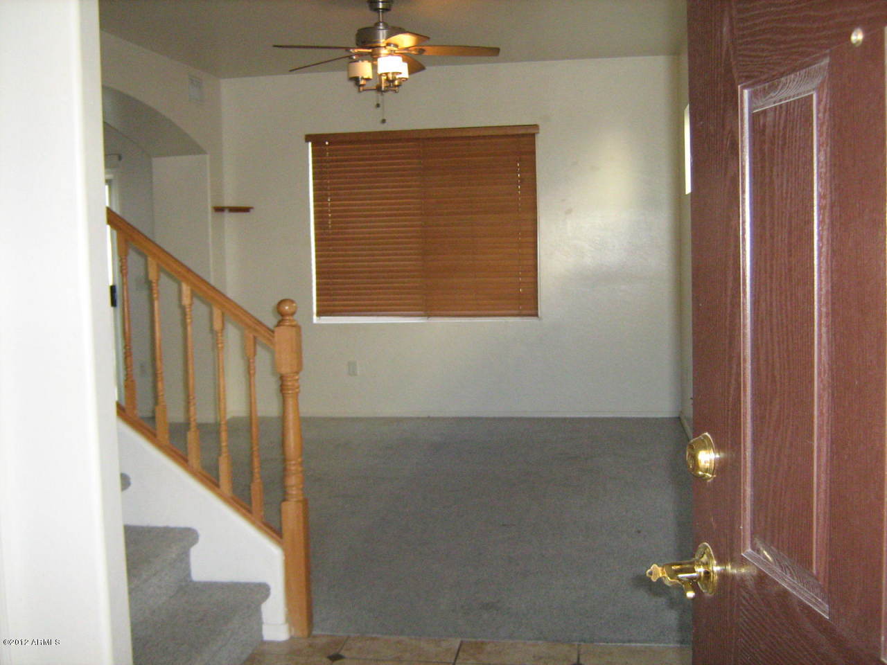 3930 West Carter Road Phoenix, AZ 85041 - Photo 3 of 3 Entry
