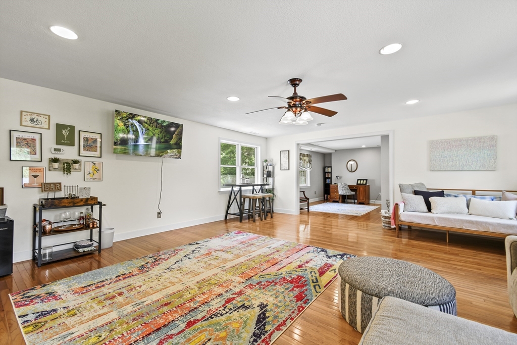 145 Stonehill Road East Longmeadow, MA 01028 - Photo 19 of 42