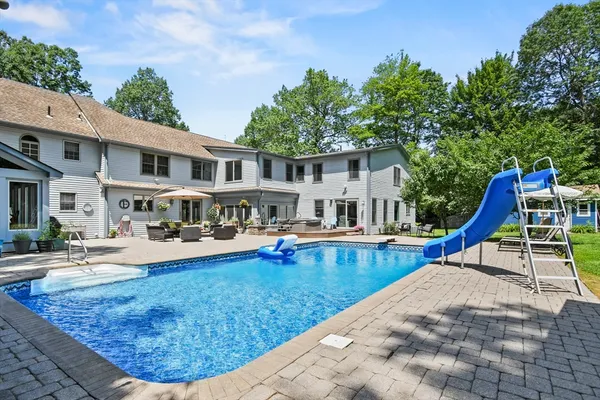 $1,295,000 | 145 Stonehill Road, East Longmeadow, MA 01028