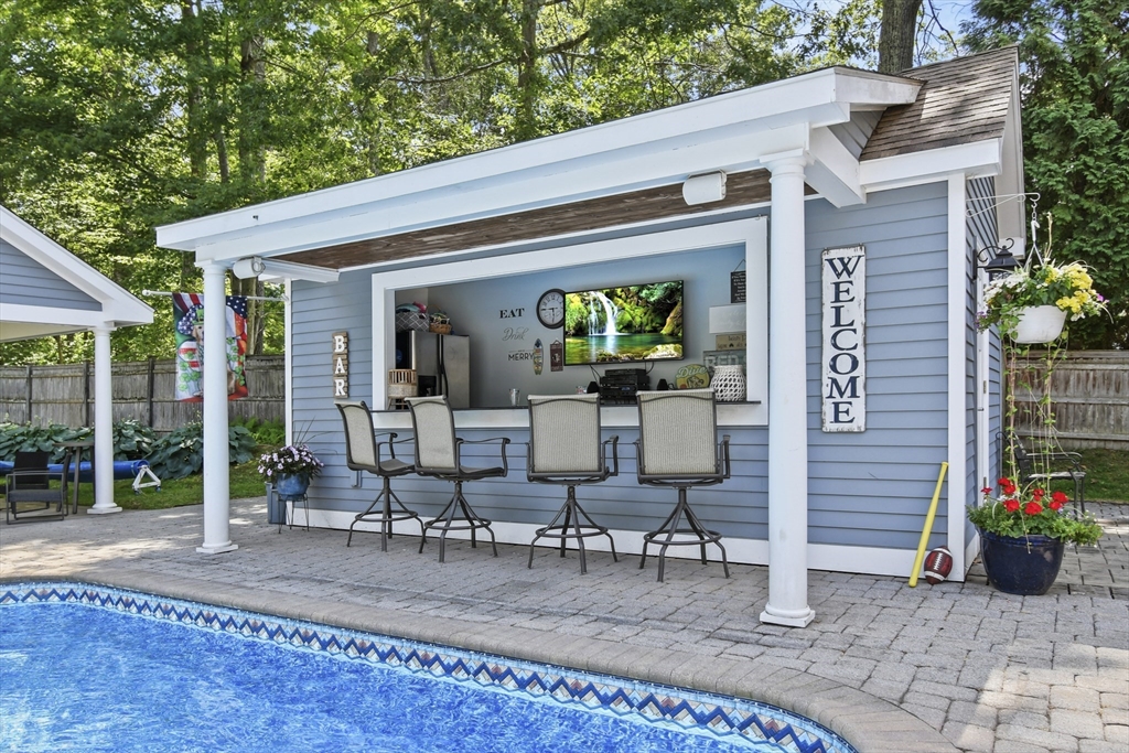 145 Stonehill Road East Longmeadow, MA 01028 - Photo 26 of 42