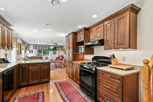 $1,295,000 | 145 Stonehill Road, East Longmeadow, MA 01028