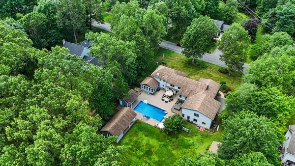 $1,295,000 | 145 Stonehill Road, East Longmeadow, MA 01028