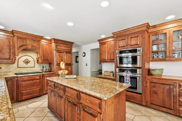 $1,295,000 | 145 Stonehill Road, East Longmeadow, MA 01028