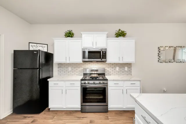 a view of a room with shelf