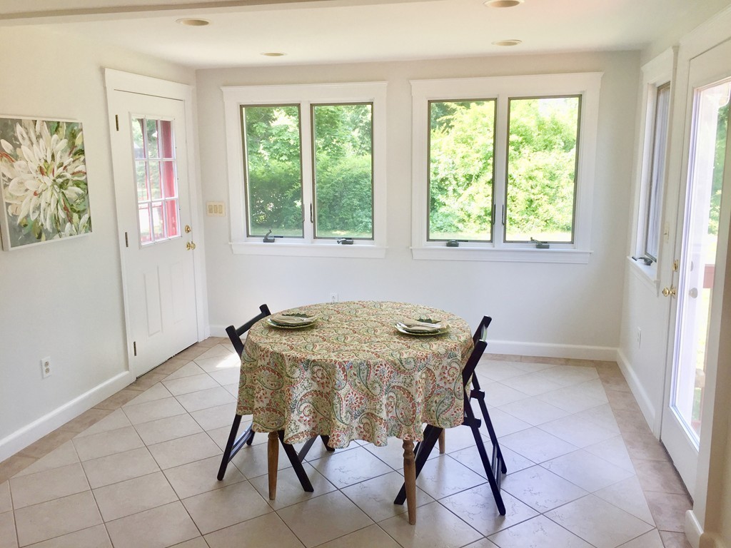 4 Stonybrook Road Sharon, MA 02067 - Photo 7 of 17 Gallery Image 7