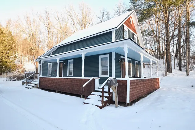 $575,000 | 12 East Street, Waterbury, VT 05676