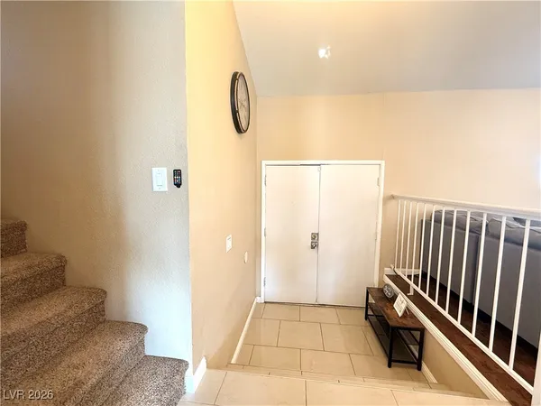 $3,084 | 5253 Cartaro Drive, Las Vegas, NV 89103