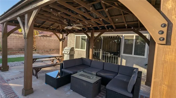 $3,084 | 5253 Cartaro Drive, Las Vegas, NV 89103