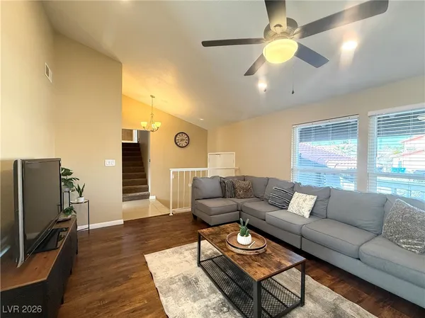 $3,084 | 5253 Cartaro Drive, Las Vegas, NV 89103