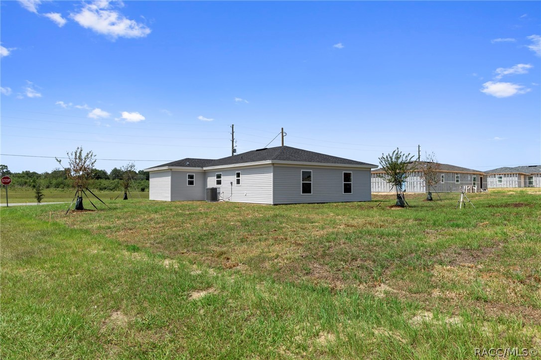 2159 West Nicholas Shane Drive Dunnellon, FL 34434 - Photo 7 of 38 Rear and Side of Home