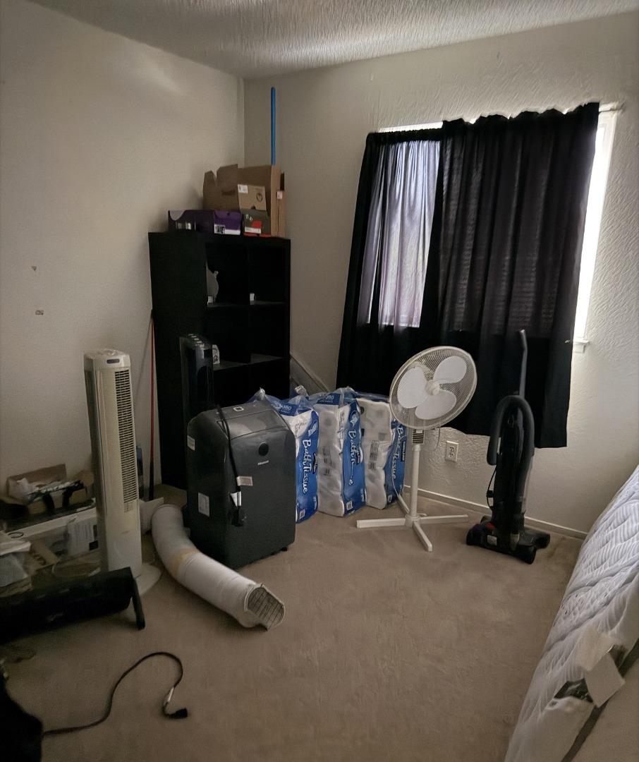 5957 Mack Road Sacramento, CA 95823 - Photo 9 of 9 a room with gym equipment