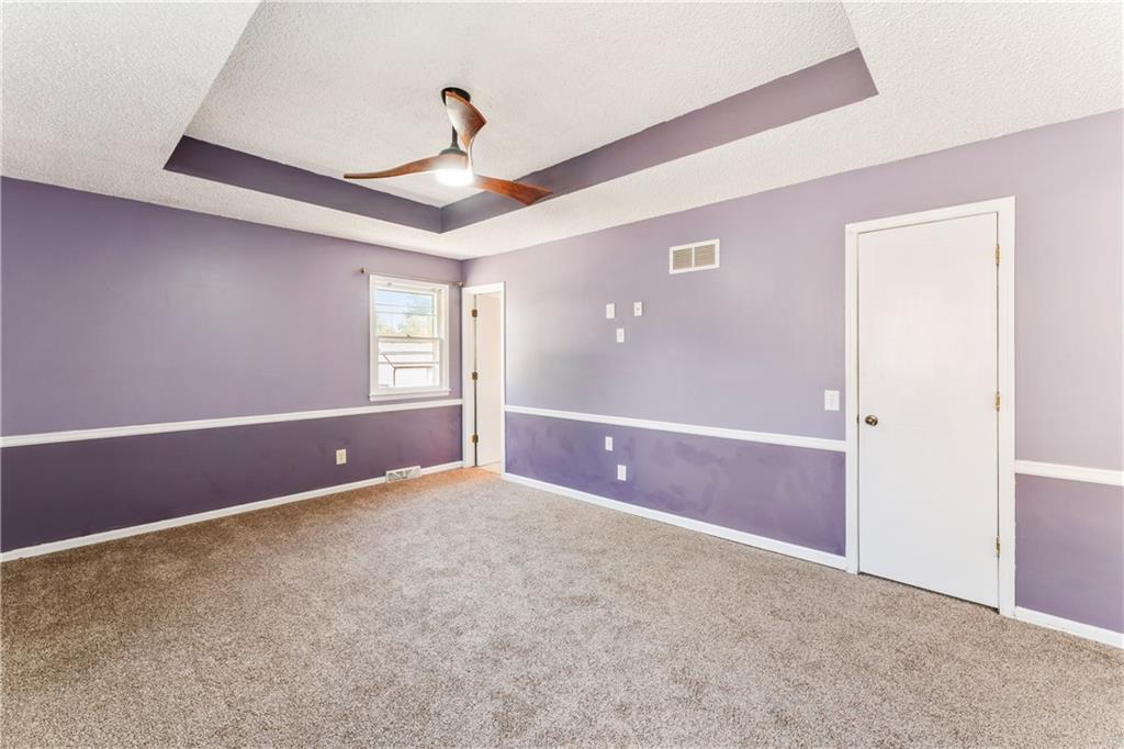 1012 East Piatt Lane Olathe, KS 66061 - Photo 16 of 39