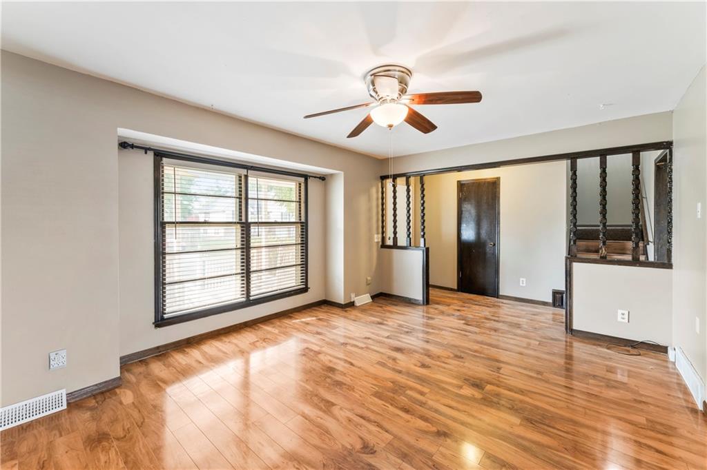 1012 East Piatt Lane Olathe, KS 66061 - Photo 6 of 39