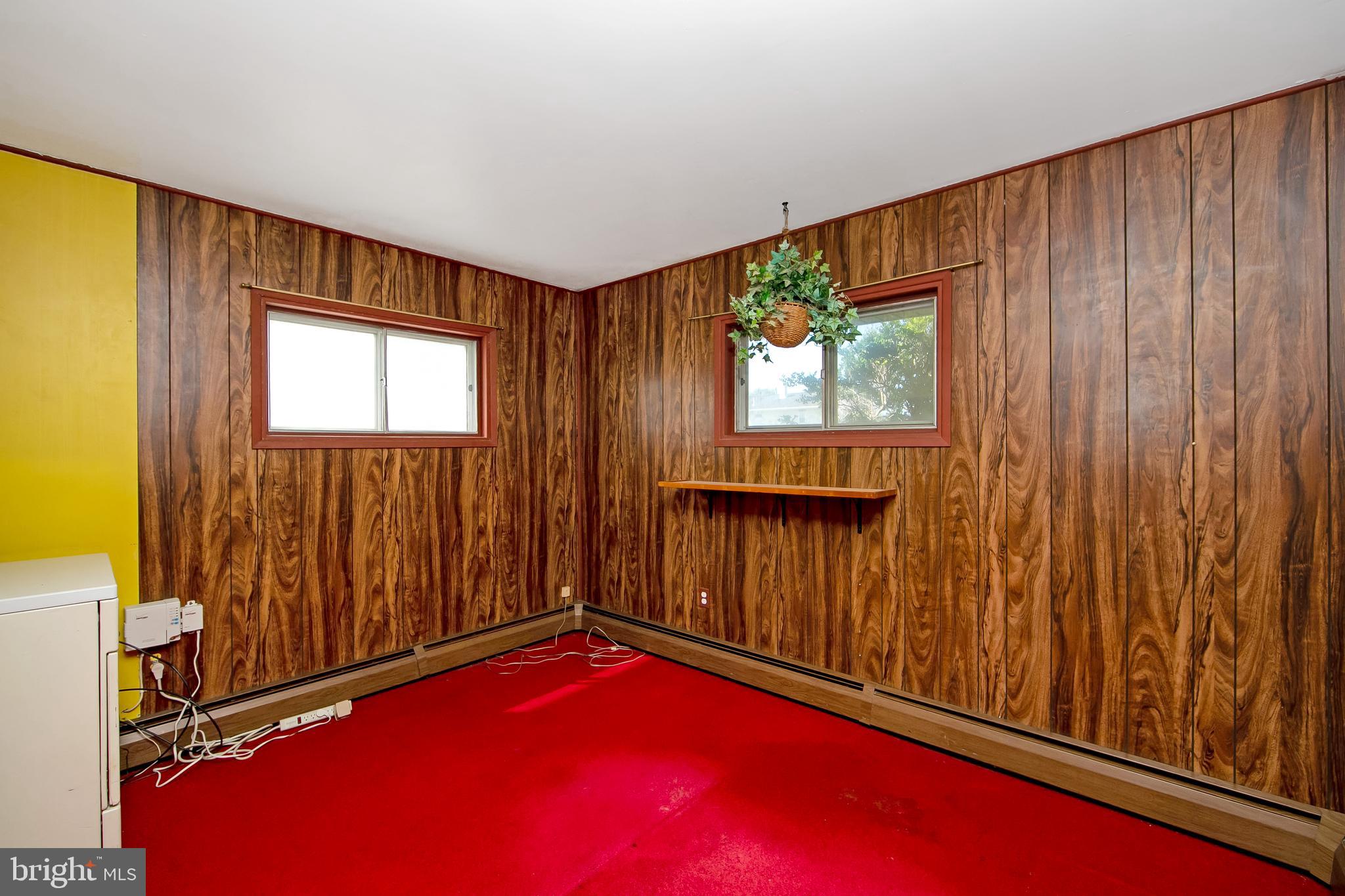 12 Geranium Road Levittown, PA 19057 - Photo 10 of 38 a view of a room with furniture and window