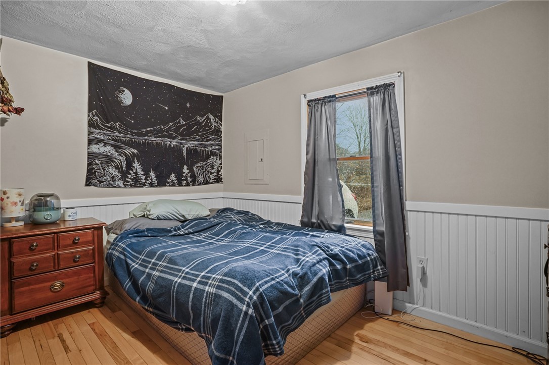 56 Laurel Street Hopkinton, RI 02804 - Photo 15 of 30