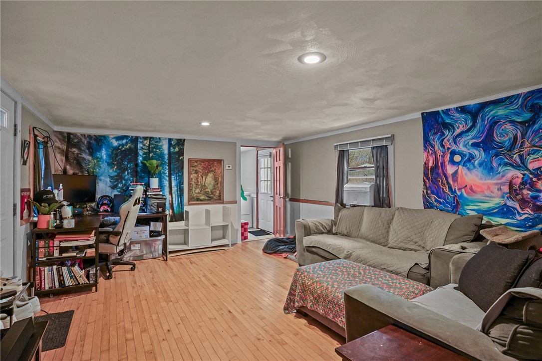 56 Laurel Street Hopkinton, RI 02804 - Photo 10 of 30