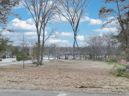 $1,650,000 | 220 Bluegrass Drive, Hendersonville, TN 37075