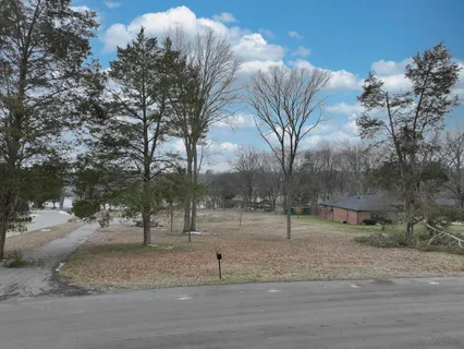 $1,650,000 | 220 Bluegrass Drive, Hendersonville, TN 37075