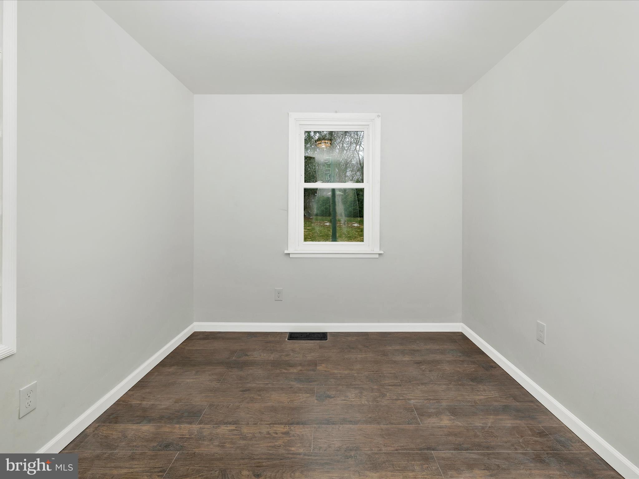 9732 Garis Shop Road Hagerstown, MD 21740 - Photo 48 of 89 Bedroom 4