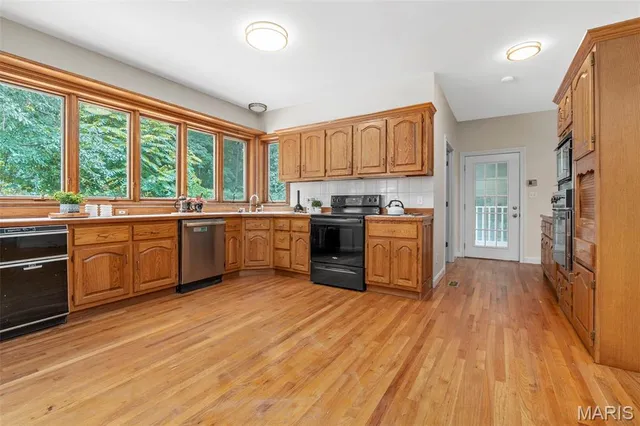 $799,900 | 17472 Thunder Valley Drive, Wildwood, MO 63025