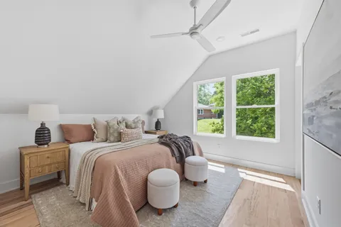 $975,000 | 1802 Hayden Drive, Nashville, TN 37216