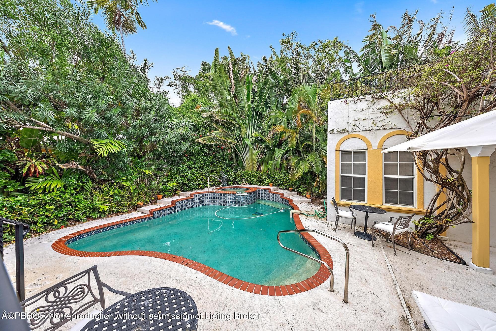 325 Seaspray Avenue Palm Beach, FL 33480 - Photo 9 of 14 swimming pool with outdoor seating