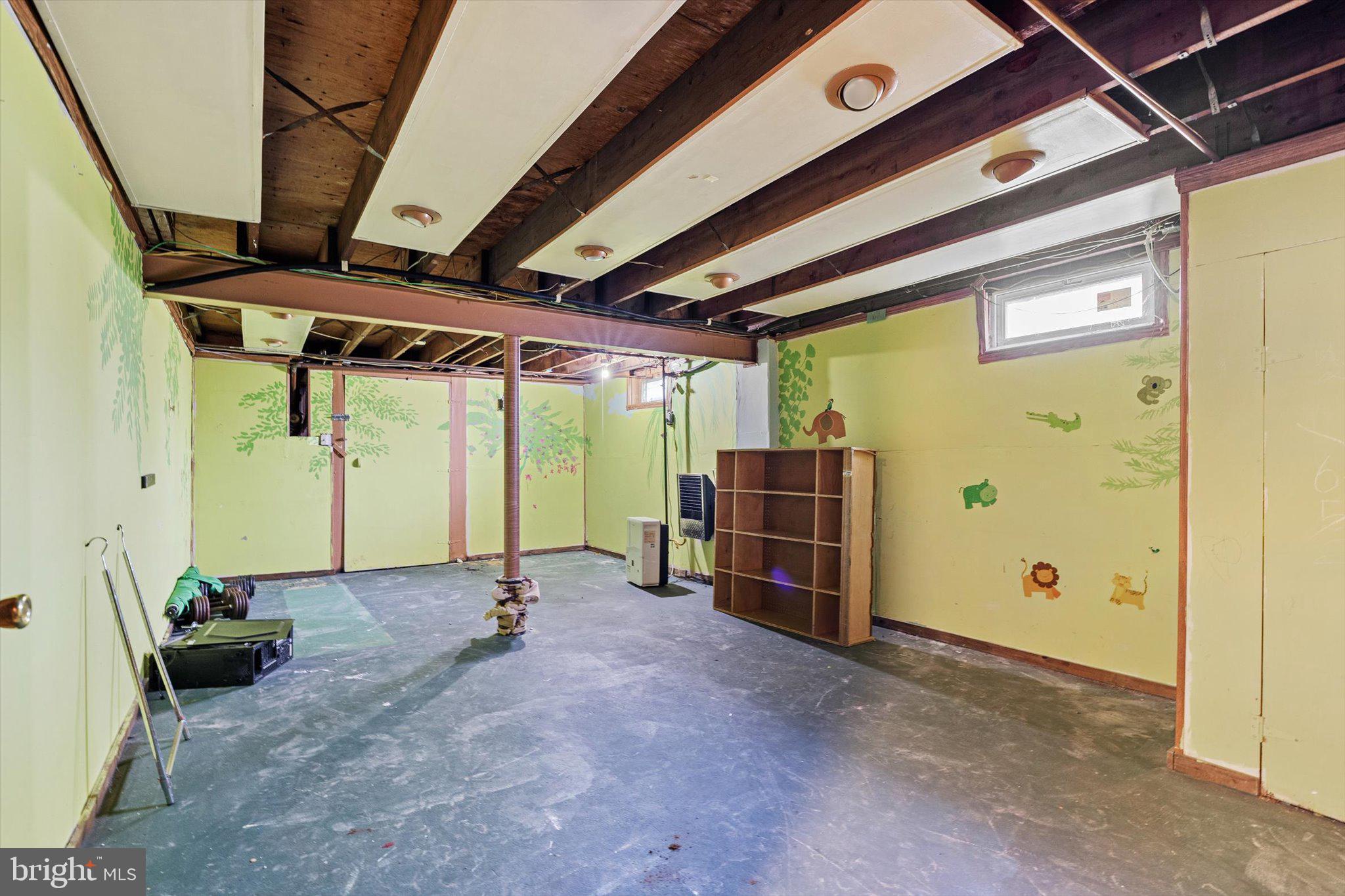 446 Trinity Avenue Hamilton, NJ 08619 - Photo 26 of 31 a view of a room with gym equipment