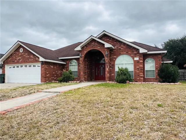 $340,000 | 1245 Carlos Trail, Alice, TX 78332