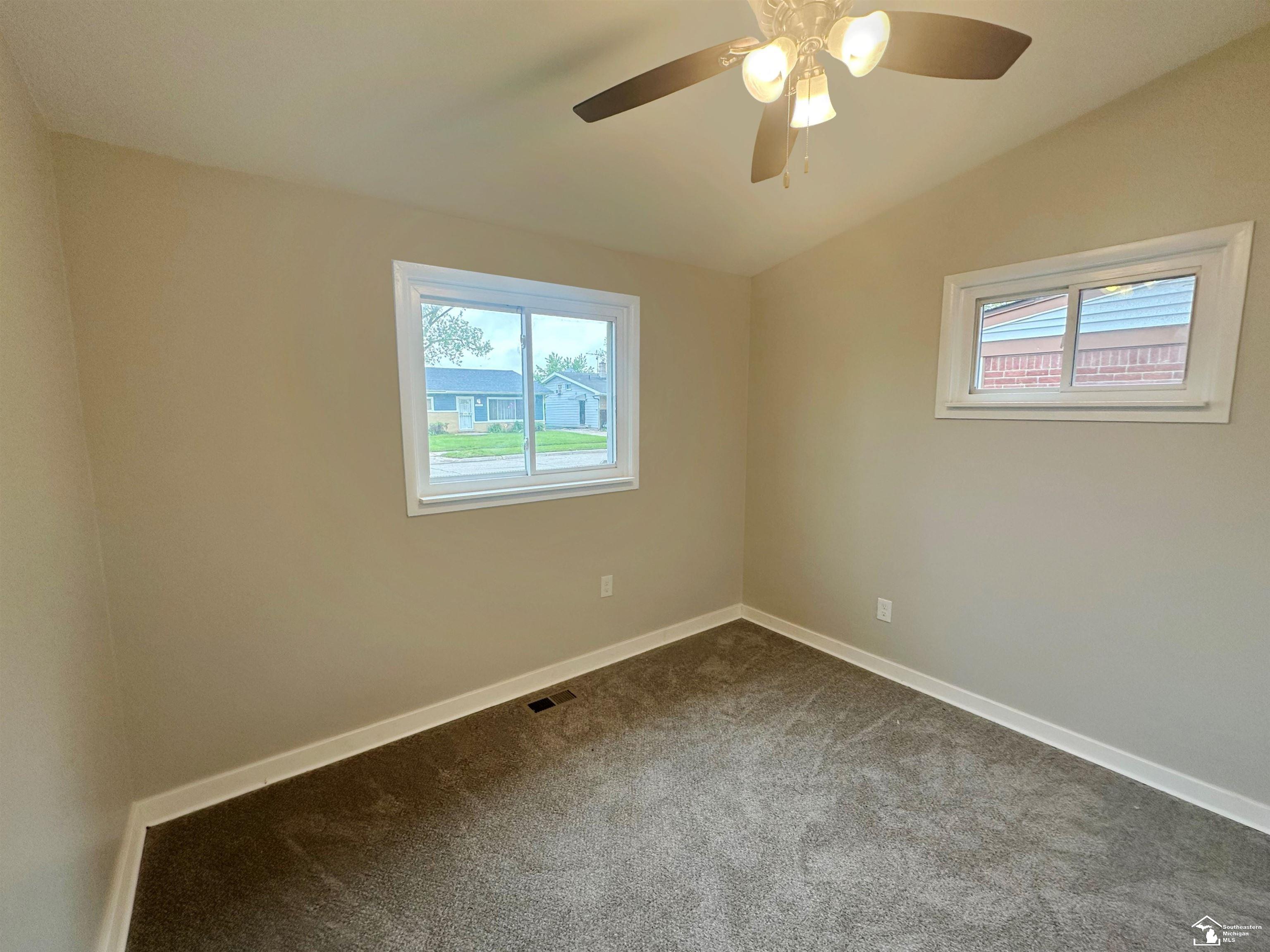 29219 York Street Inkster, MI 48141 - Photo 13 of 20