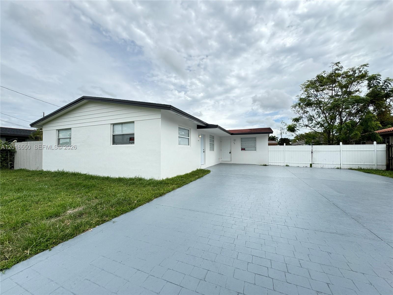 485 Southwest 81st Avenue, Unit 485 Miami, FL 33144 - Photo 1 of 1