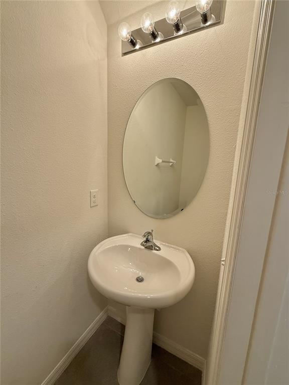 31000 Summer Sun Loop Wesley Chapel, FL 33545 - Photo 15 of 32