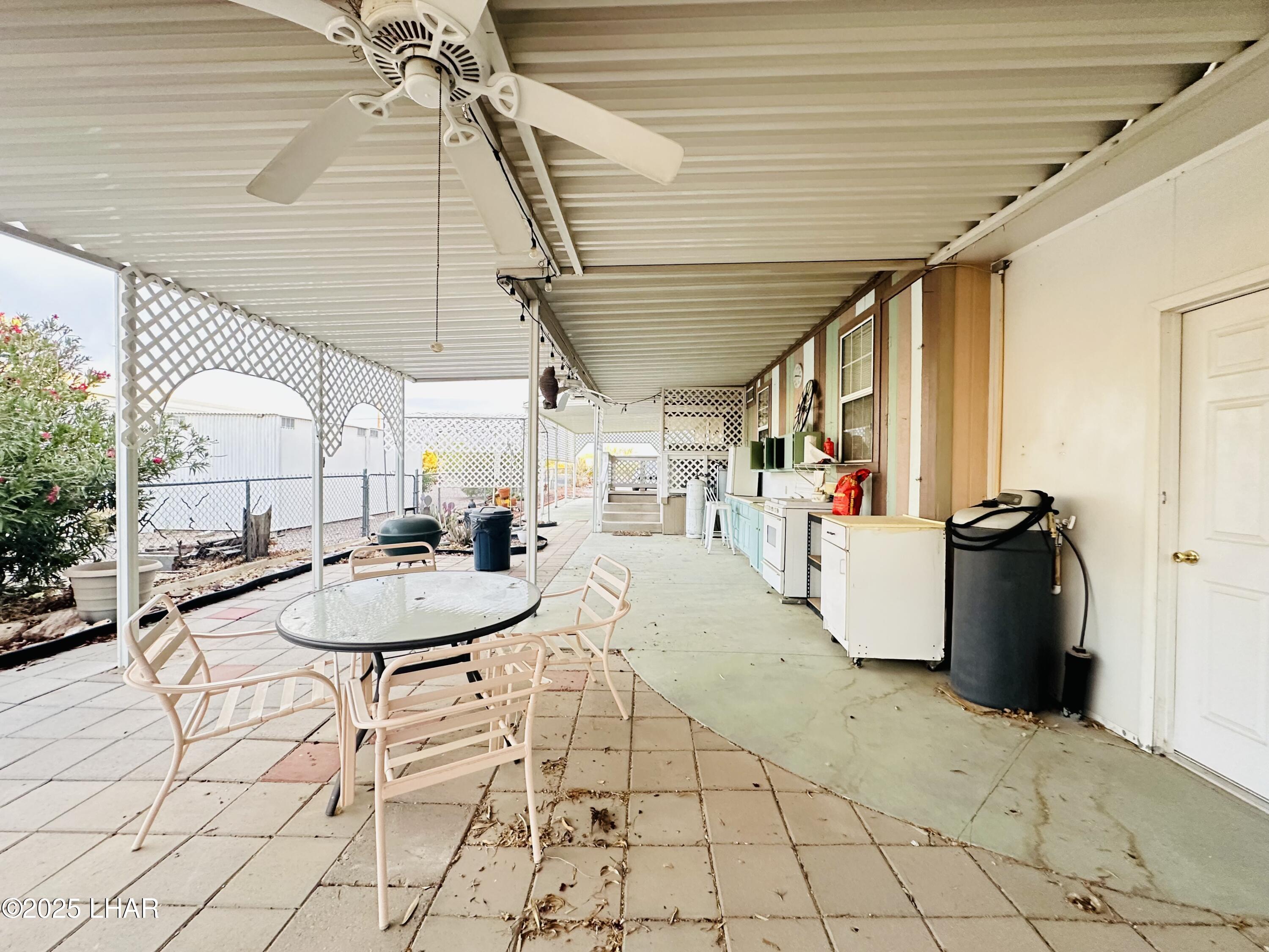 676 Hagley Loop Quartzsite, AZ 85346 - Photo 26 of 49 Outdoor Kitchen/BBQ area
