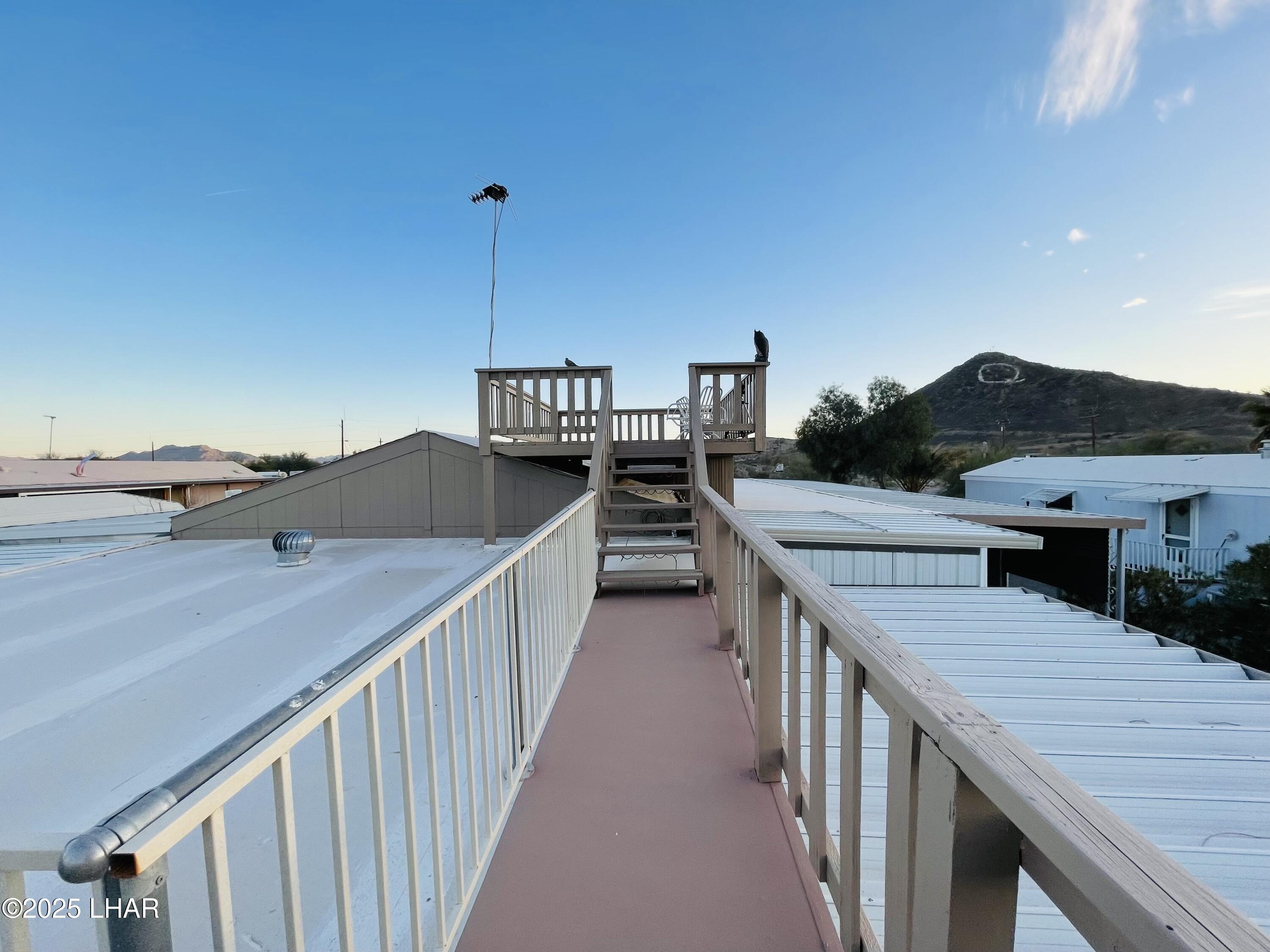 676 Hagley Loop Quartzsite, AZ 85346 - Photo 40 of 49 Walkway to Sun Deck