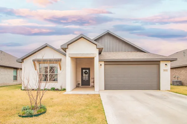 $305,000 | 7613 60th Street, Lubbock, TX 79407