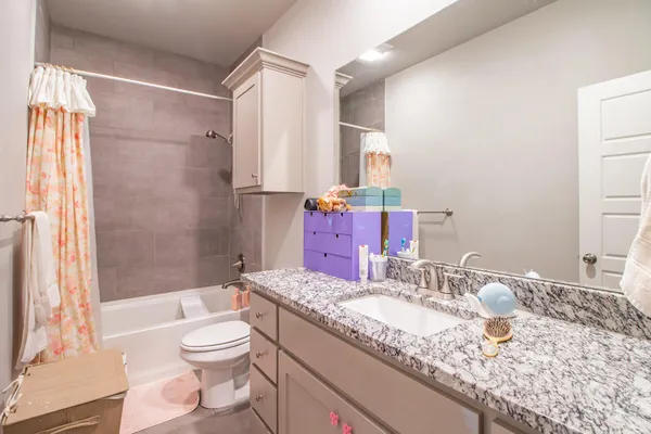 $305,000 | 7613 60th Street, Lubbock, TX 79407