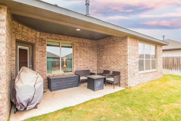 $305,000 | 7613 60th Street, Lubbock, TX 79407