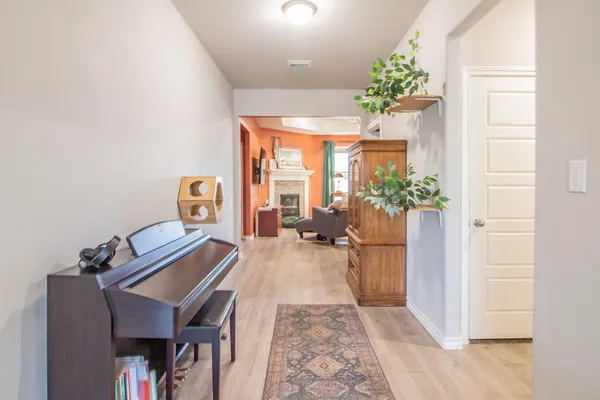 $305,000 | 7613 60th Street, Lubbock, TX 79407