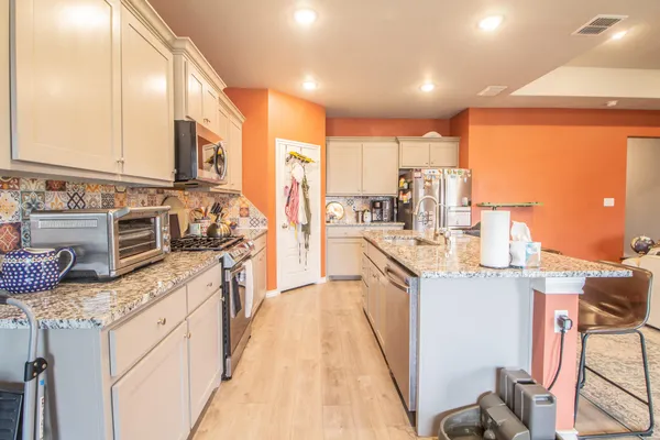 $305,000 | 7613 60th Street, Lubbock, TX 79407