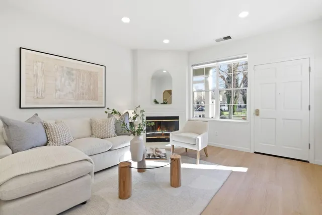 $1,998,000 | 141 Laurel Way, Mountain View, CA 94040