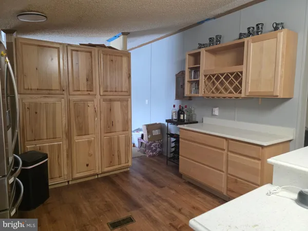 $75,000 | 415 Dutch Drive, Lothian, MD 20711