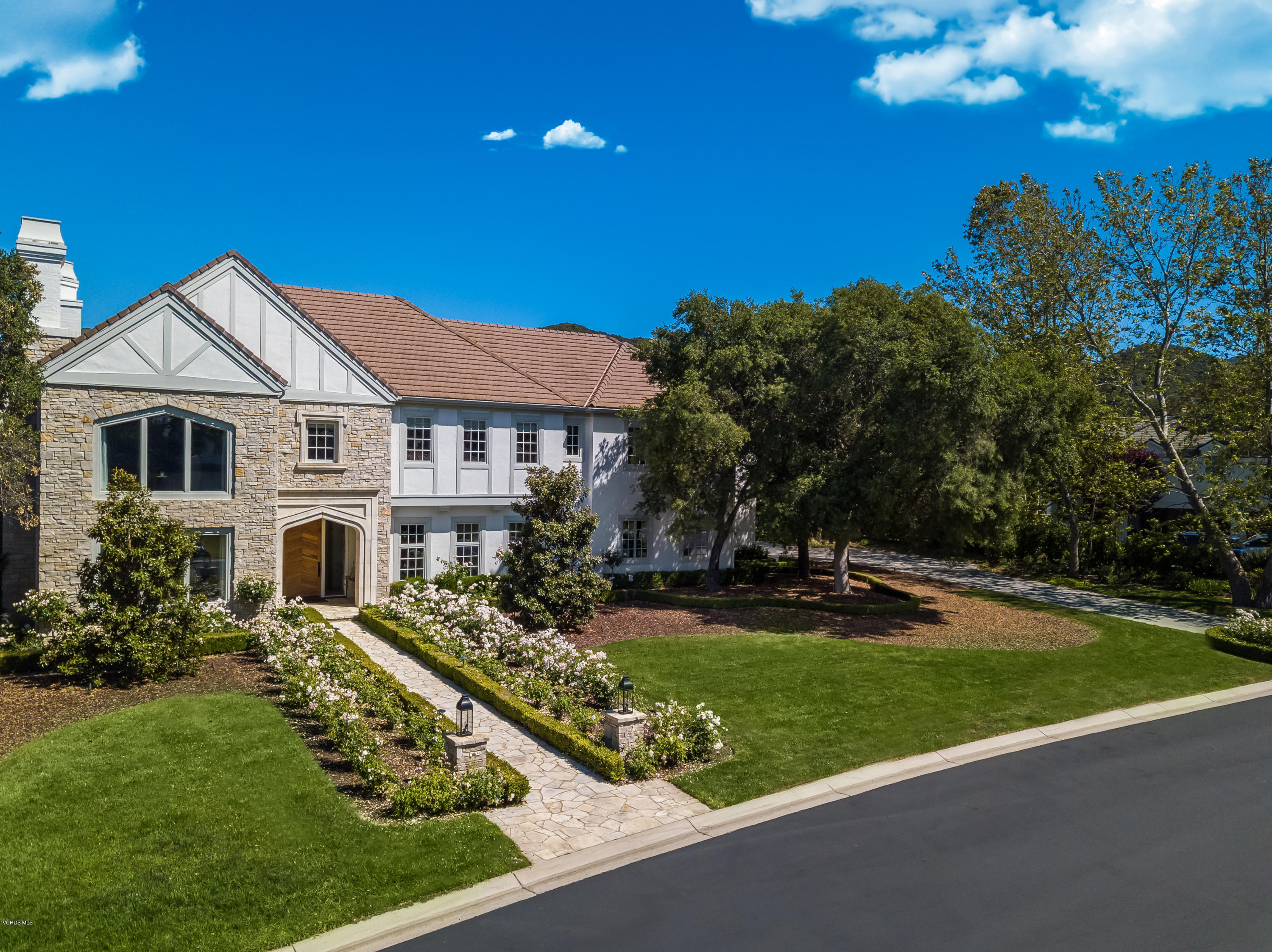 2160 Marshbrook Road Thousand Oaks, CA 91361 - Photo 2 of 56 DJI_0990