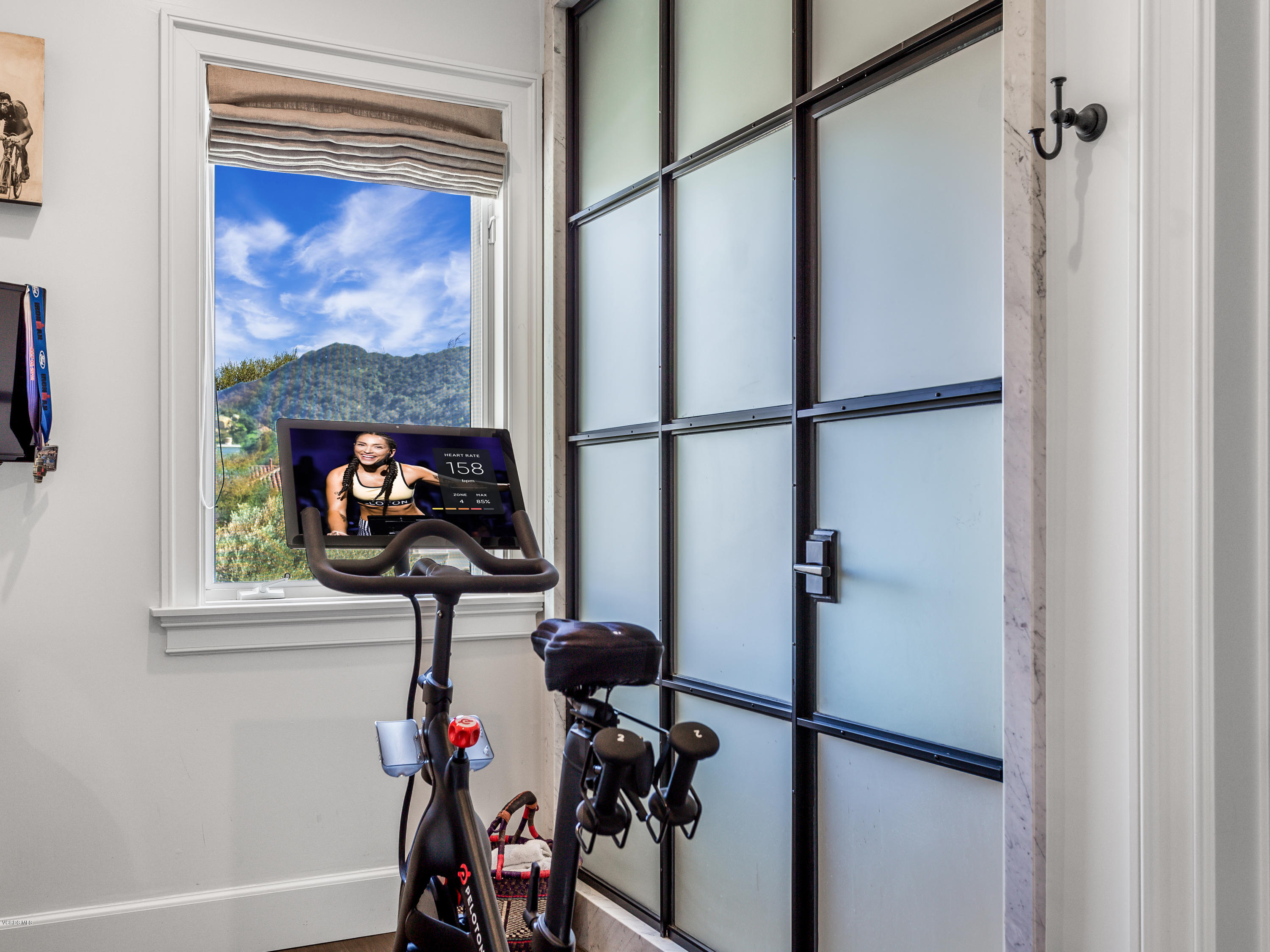 2160 Marshbrook Road Thousand Oaks, CA 91361 - Photo 20 of 56 IMG_7509