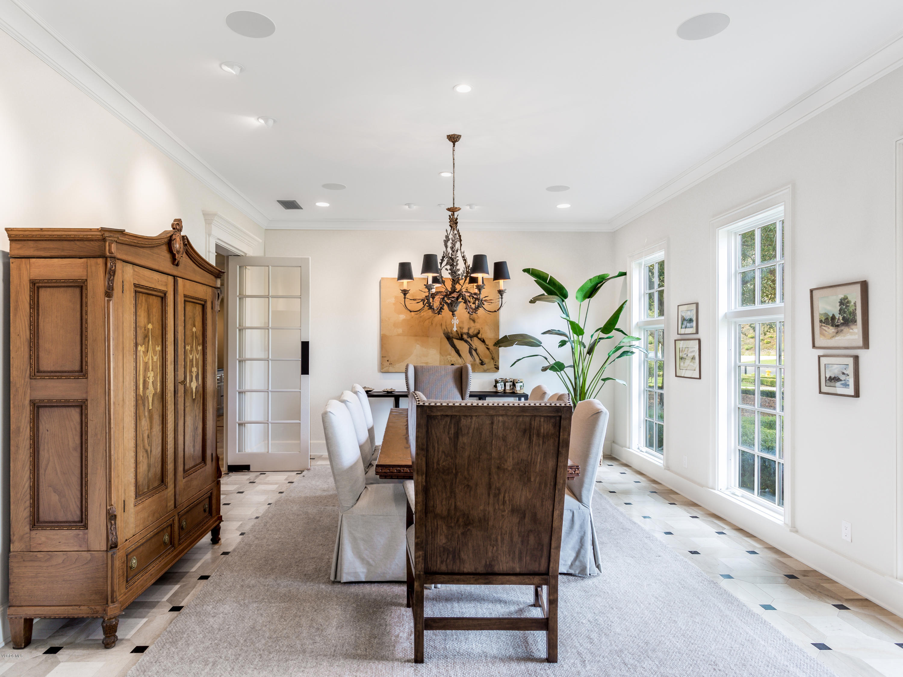 2160 Marshbrook Road Thousand Oaks, CA 91361 - Photo 3 of 56 IMG_7282