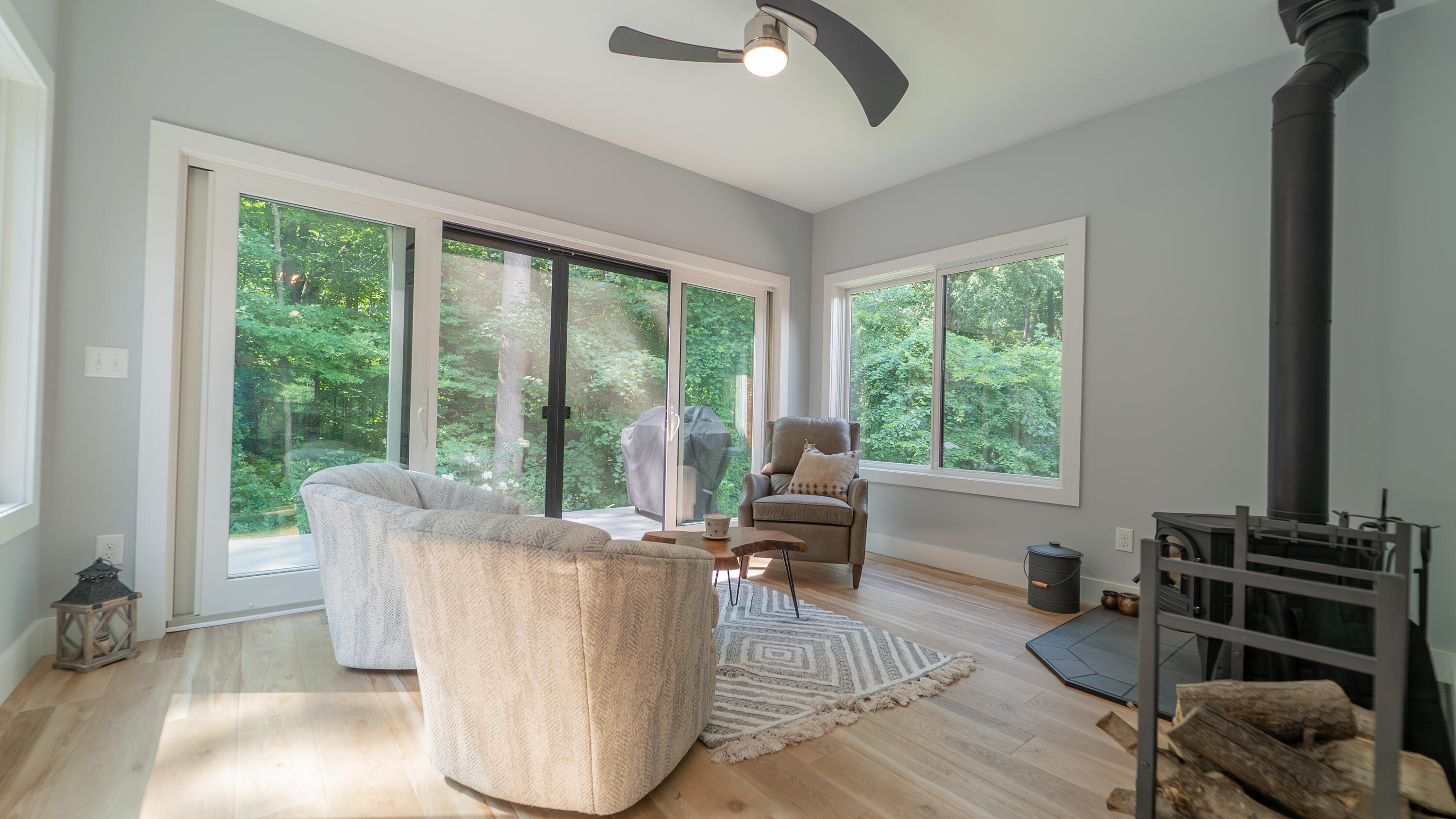 2816 Niles Buchanan Road Buchanan, MI 49107 - Photo 20 of 50 Sunroom