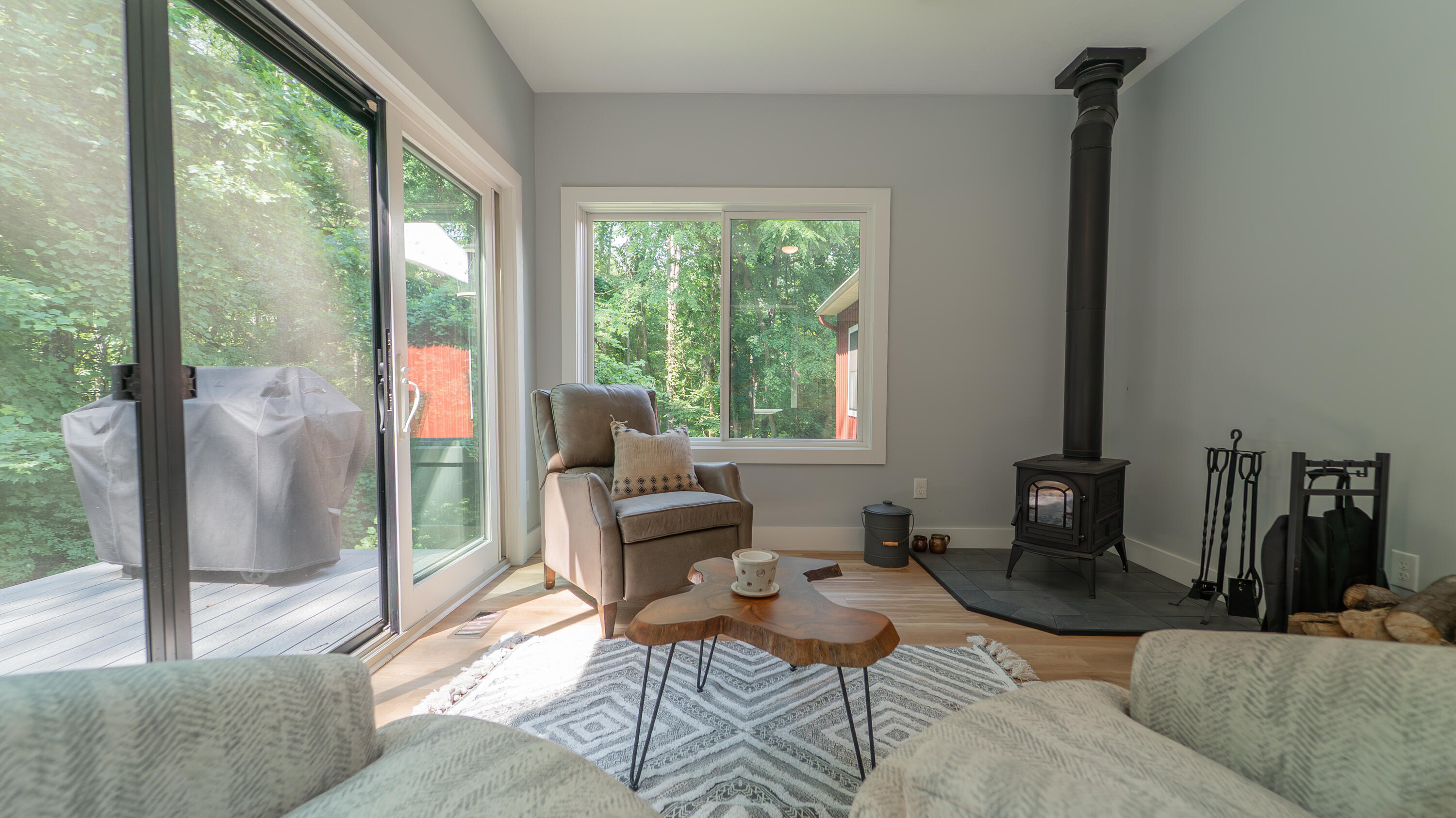 2816 Niles Buchanan Road Buchanan, MI 49107 - Photo 23 of 50 Sunroom