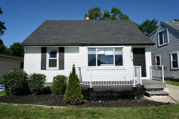 $255,000 | 23147 Melville Avenue, Hazel Park, MI 48030