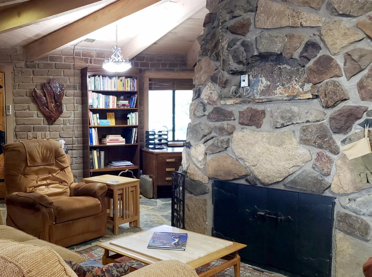 43988 Trabuco Road Coarsegold, CA 93614 - Photo 11 of 62 Gallery Image 11