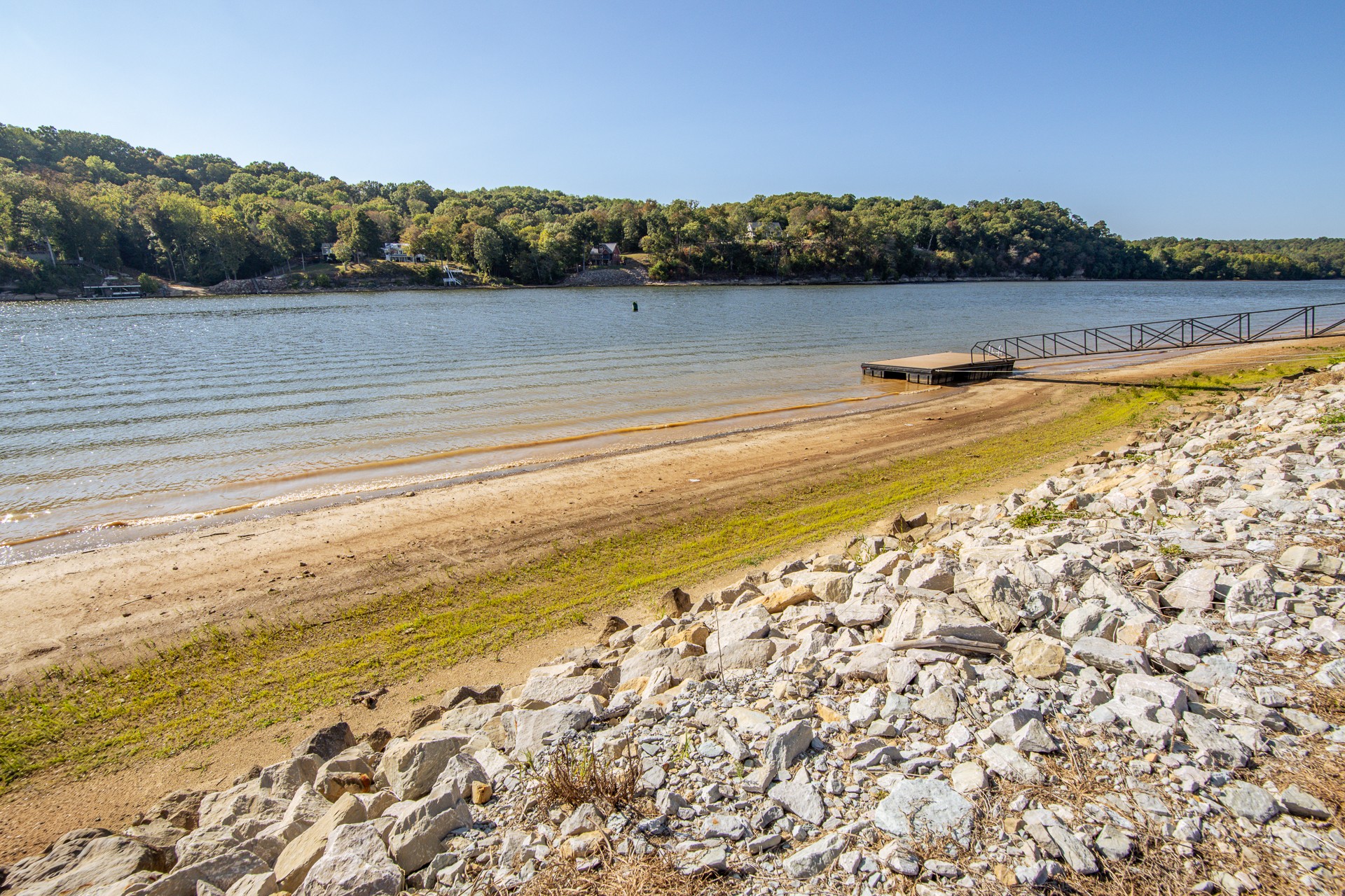 1997 Hardin Bottom River Road Clifton, TN 38425 - Photo 45 of 50 a view of an ocean and beach