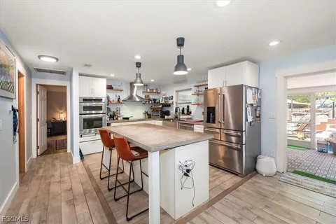 $875,000 | 15710 Shamrock Drive, Fort Myers, FL 33912