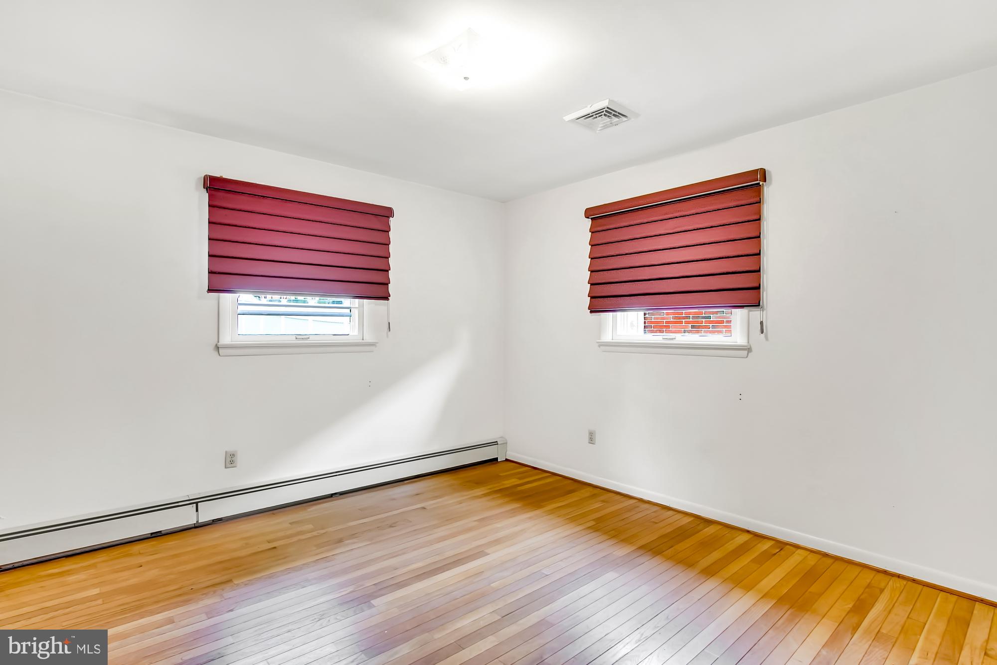 1341 Logan Street Reading, PA 19607 - Photo 11 of 24 Gallery Image 11